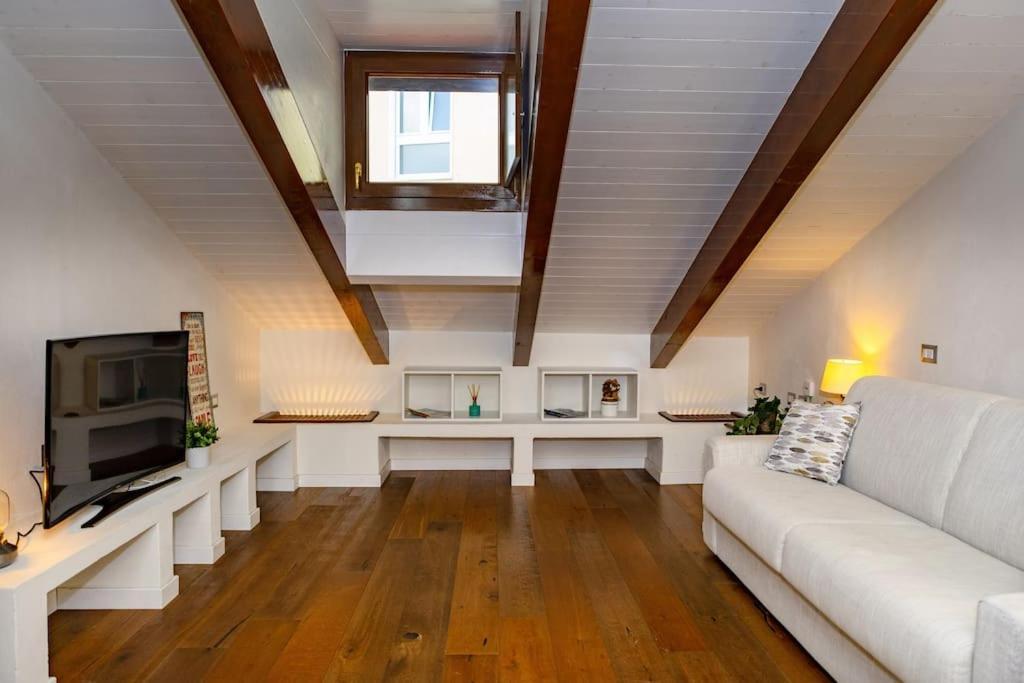 Canonica Attic Apartment Milán Exterior foto